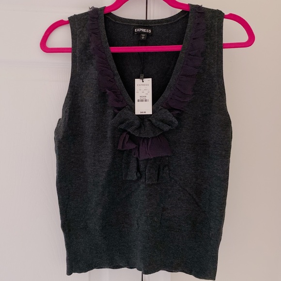[Express] Ruffles Sweater Vest - Picture 3 of 3